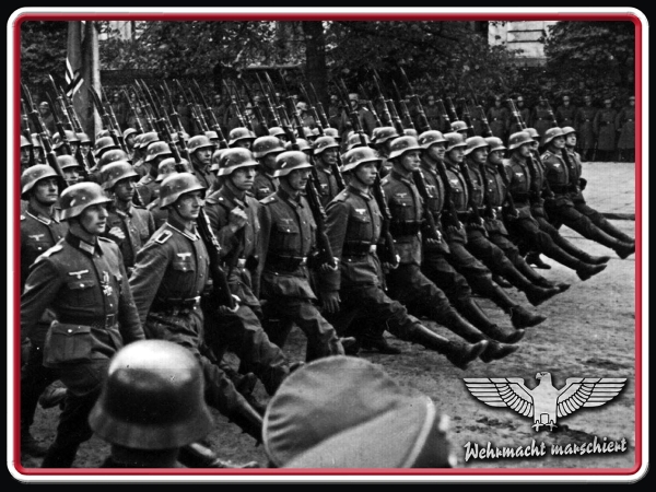 Holzschild - 30x40cm - Wehrmacht marschiert Holzschild - 30x40cm - Wehrmacht marschiert