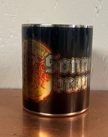 Edelstahltasse mit Karabinerhakengriff - Sonnenbraun Edelstahltasse mit Karabinerhakengriff - Sonnenbraun