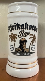 Bierkrug mit Goldlinien - Afrikakorps Bar Brattendorf Bierkrug mit Goldlinien - Afrikakorps Bar Brattendorf